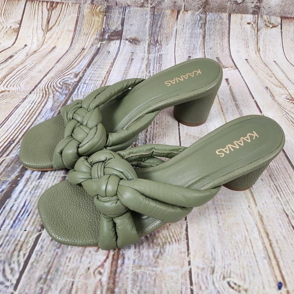Kaanas Green Knotted Sandals